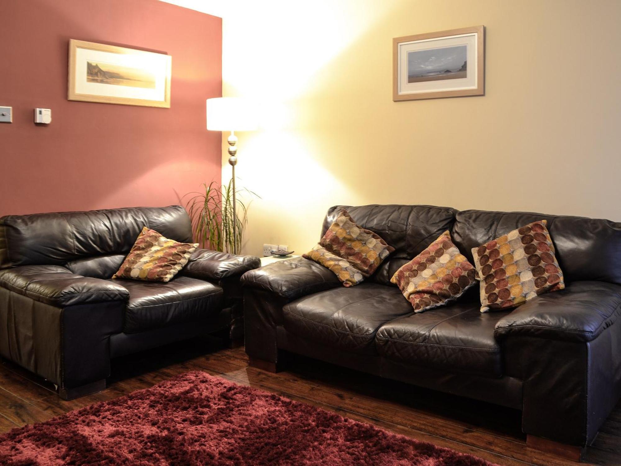 Three Rivers Cottage Pontneddfechan Luaran gambar